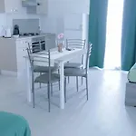 Naxos Laguna גיארדיני נאקסוס