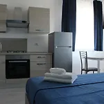 Naxos Laguna * גיארדיני נאקסוס