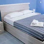 Naxos Laguna * גיארדיני נאקסוס