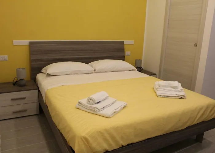 Naxos Laguna Giardini-Naxos